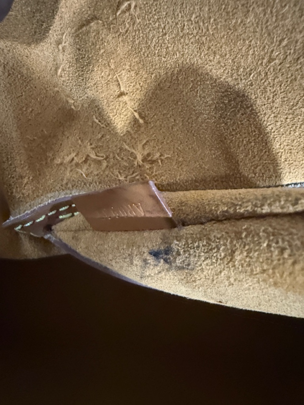 Louis Vuitton Tan Epi Alma Satchel W/Dustbag - Picture 9 of 11